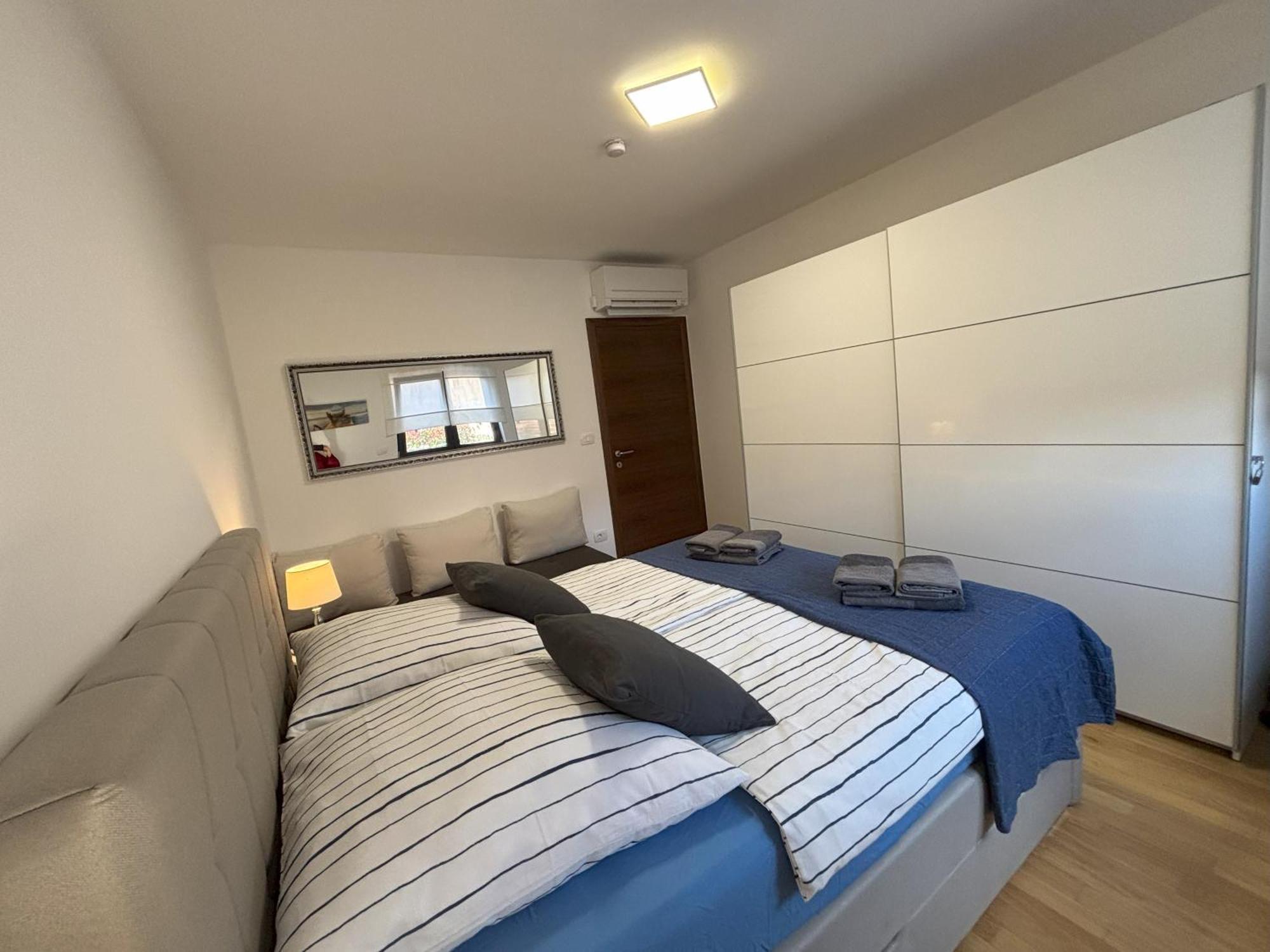 Punta Mary House With Apartment อูมัค ภายนอก รูปภาพ